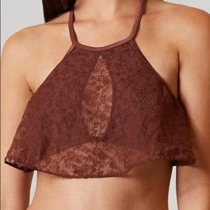 99 degrees Desert Lace High Neck CB Top NWT Large